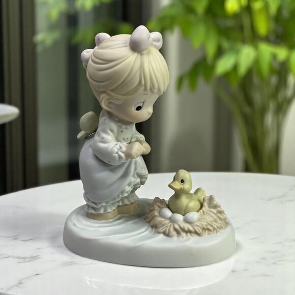 Precious Moments 1992 Limited Edition Figurine "An Event Worth Wading For" 1991 - Picture 1 of 11